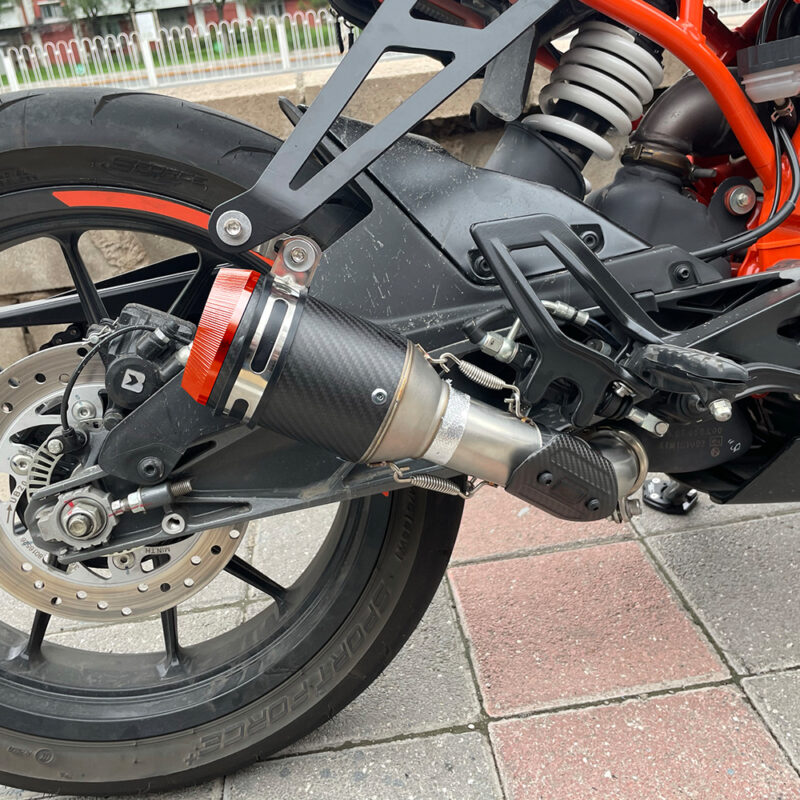 Orange Tailpipe Universal Exhaust Pipe Suitable for Modified Motorcycle R3 MT07 390ADV Suitable for Ninja 400 Ninja 600 Z9007